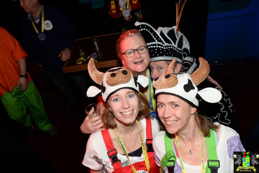 ../Images/Carnavals maandagavond in VdG 364.jpg